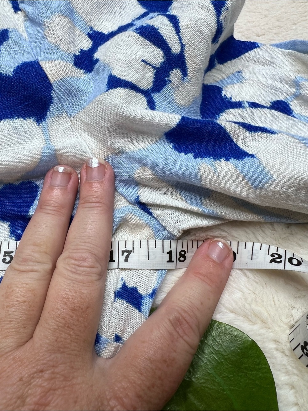 LOFT Blue White Floral Linen Blend Mini Dress XS Puff Sleeve Coastal - Picture 8 of 9